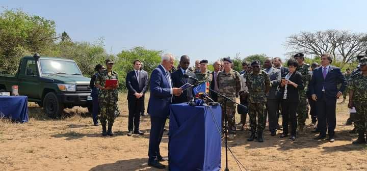 Ministro da Defesa diz que terroristas não têm capacidade para enfrentar forças militares e atacam aldeias 8 ministro da defesa diz que terroristas não têm capacidade para enfrentar forças militares e atacam aldeias