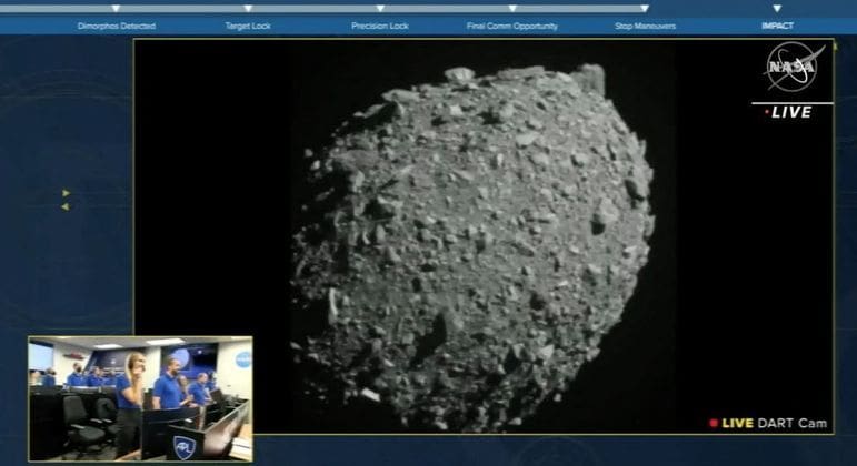 Missão cumprida: nave da Nasa se choca com asteroide para desviar rota