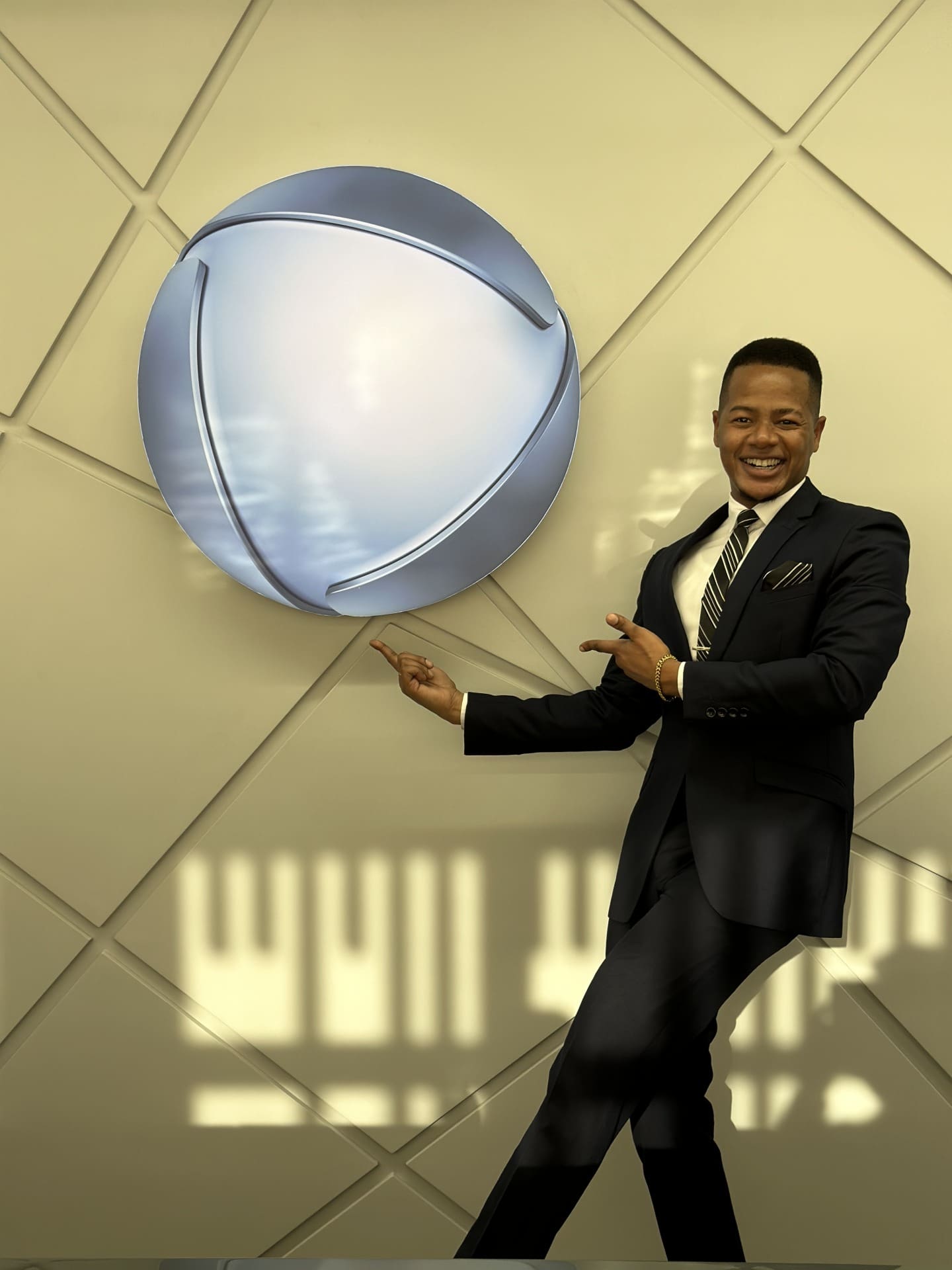 Eduardo Junior é o mais novo contratado da TV Miramar