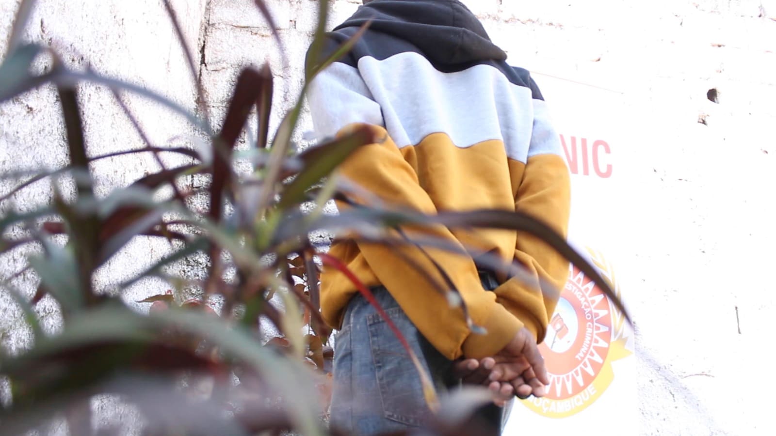 Guarda do SDAE detido por roubo de material avaliado em cerca de 200 Mil Meticais no distrito de Mandlakazi Guarda do SDAE detido por roubo de material avaliado em cerca de 200 Mil Meticais no distrito de Mandlakazi