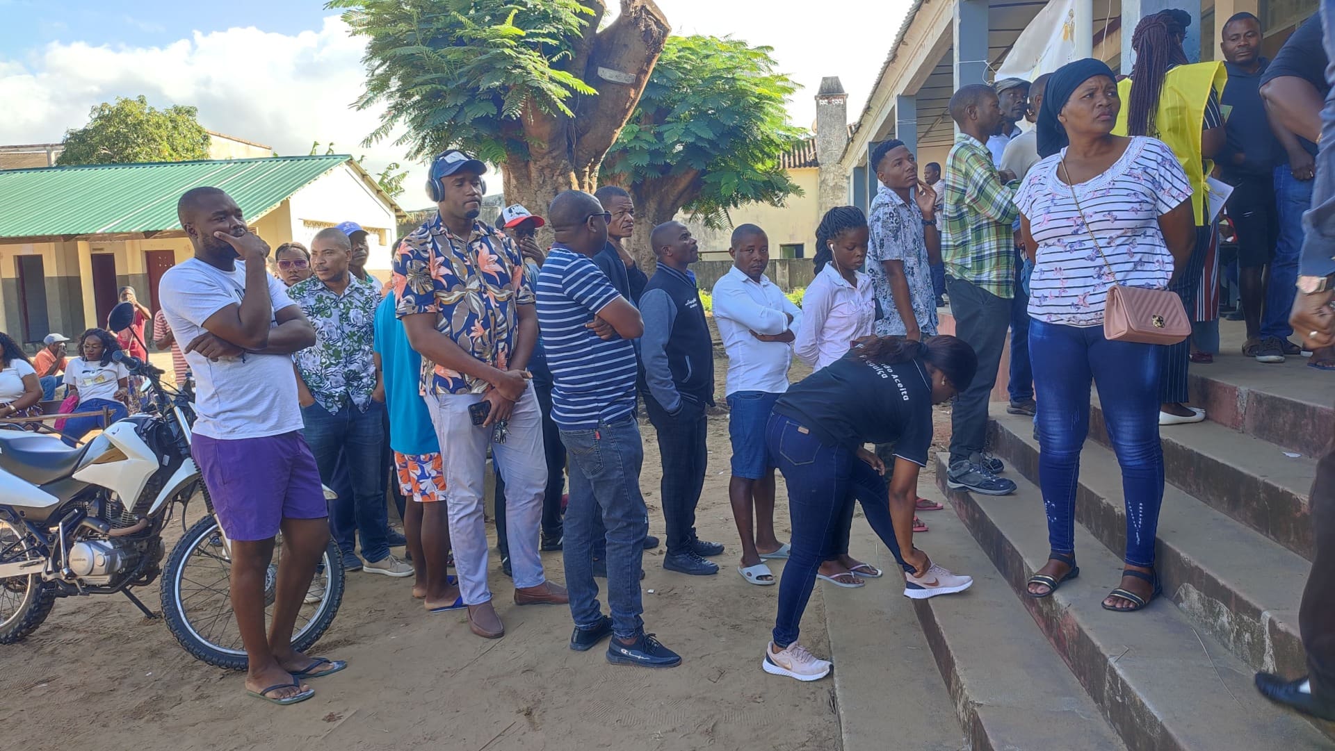 Ambiente calmo nas primeiras horas de votação em Quelimane