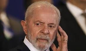 Presidente do Brasil, Lula da Silva, é operado de emergência