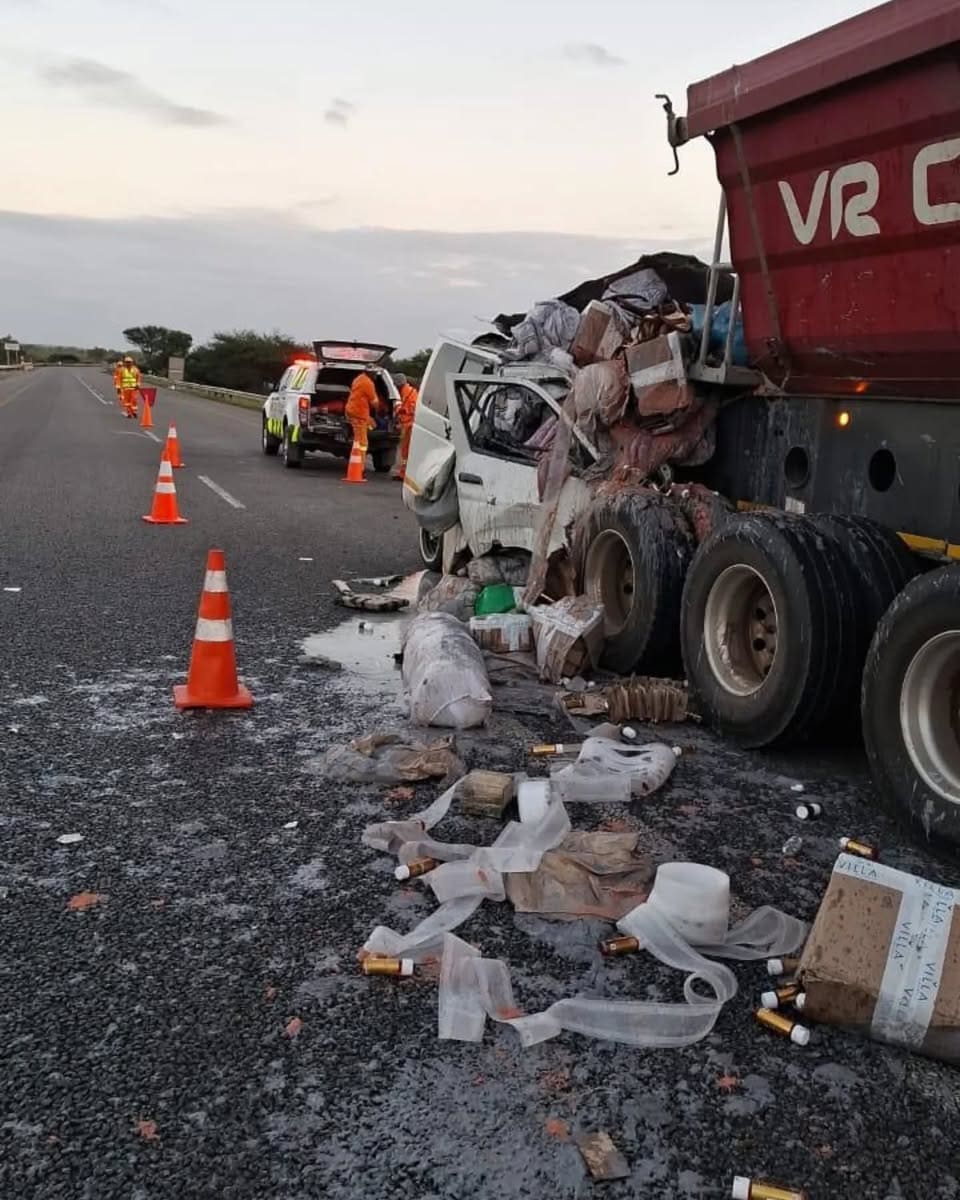 Acidente de viação mata duas pessoas na EN4