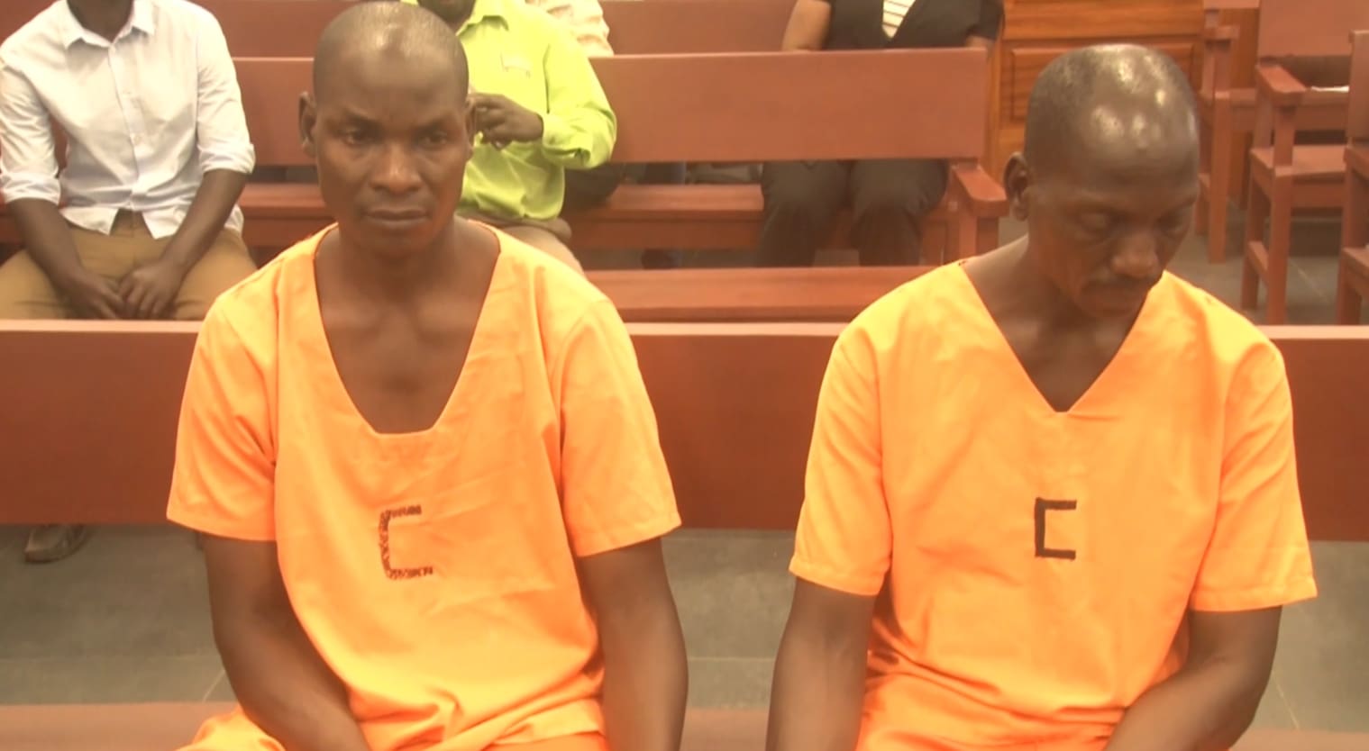 Irmãos condenados a 22 anos de prisão por homicídio em Inhambane Irmãos condenados a 22 anos de prisão por homicídio em Inhambane