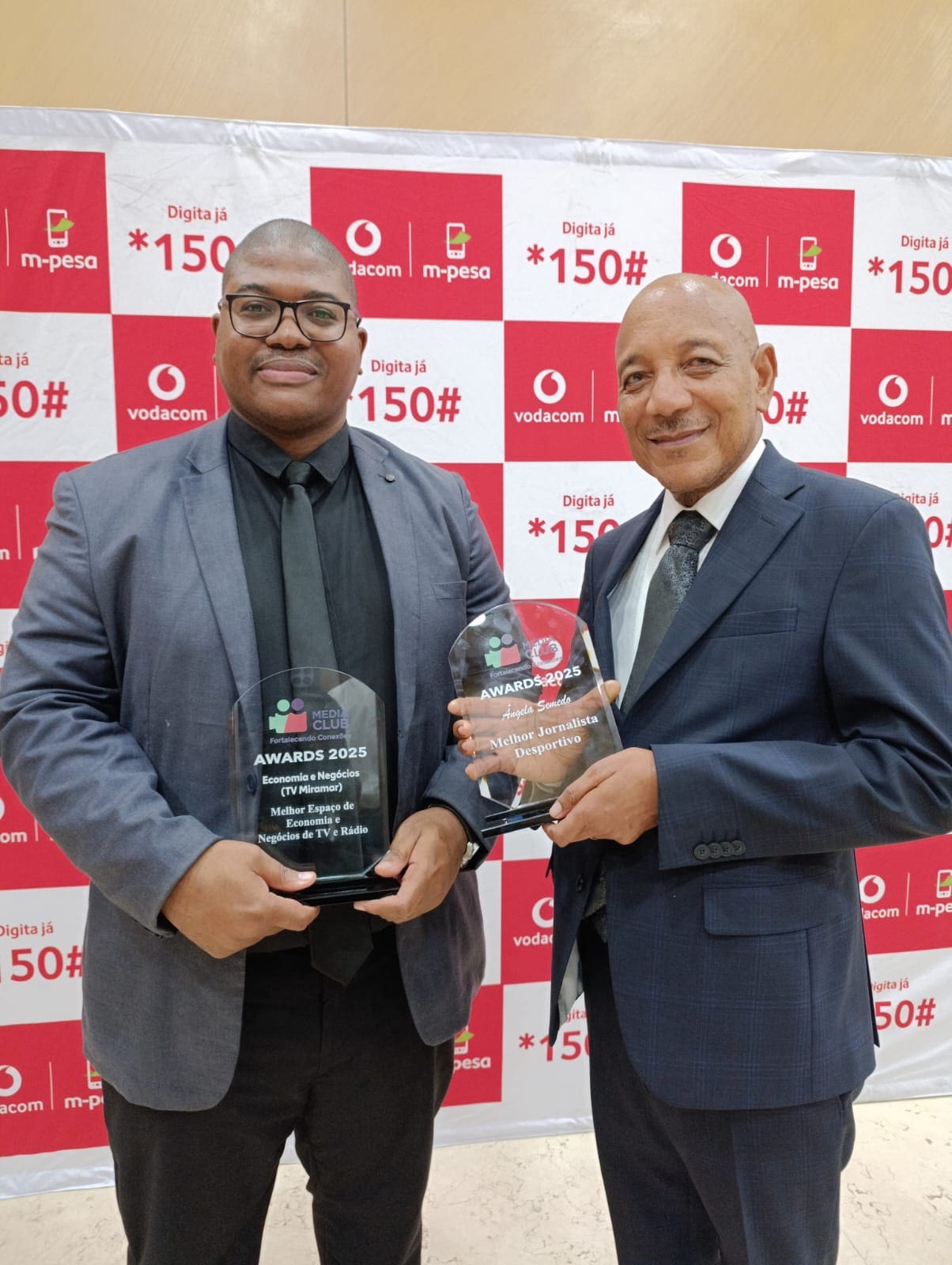 "ECONOMIA E NEGÓCIOS" E "MIRAMAR DESPORTO" DISTINGUIDOS NA GALA MEDIA CLUB 2025
