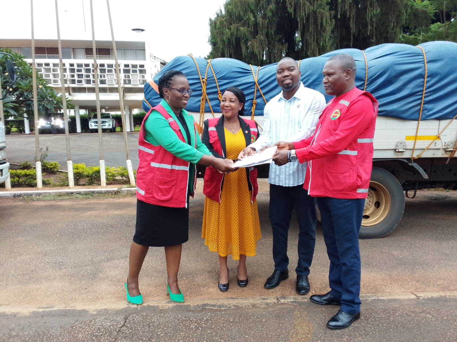 NIASSA DOA MAIS DE 32 TONELADAS DE MILHO PARA APOIAR VÍTIMAS DAS CHEIAS EM GAZA