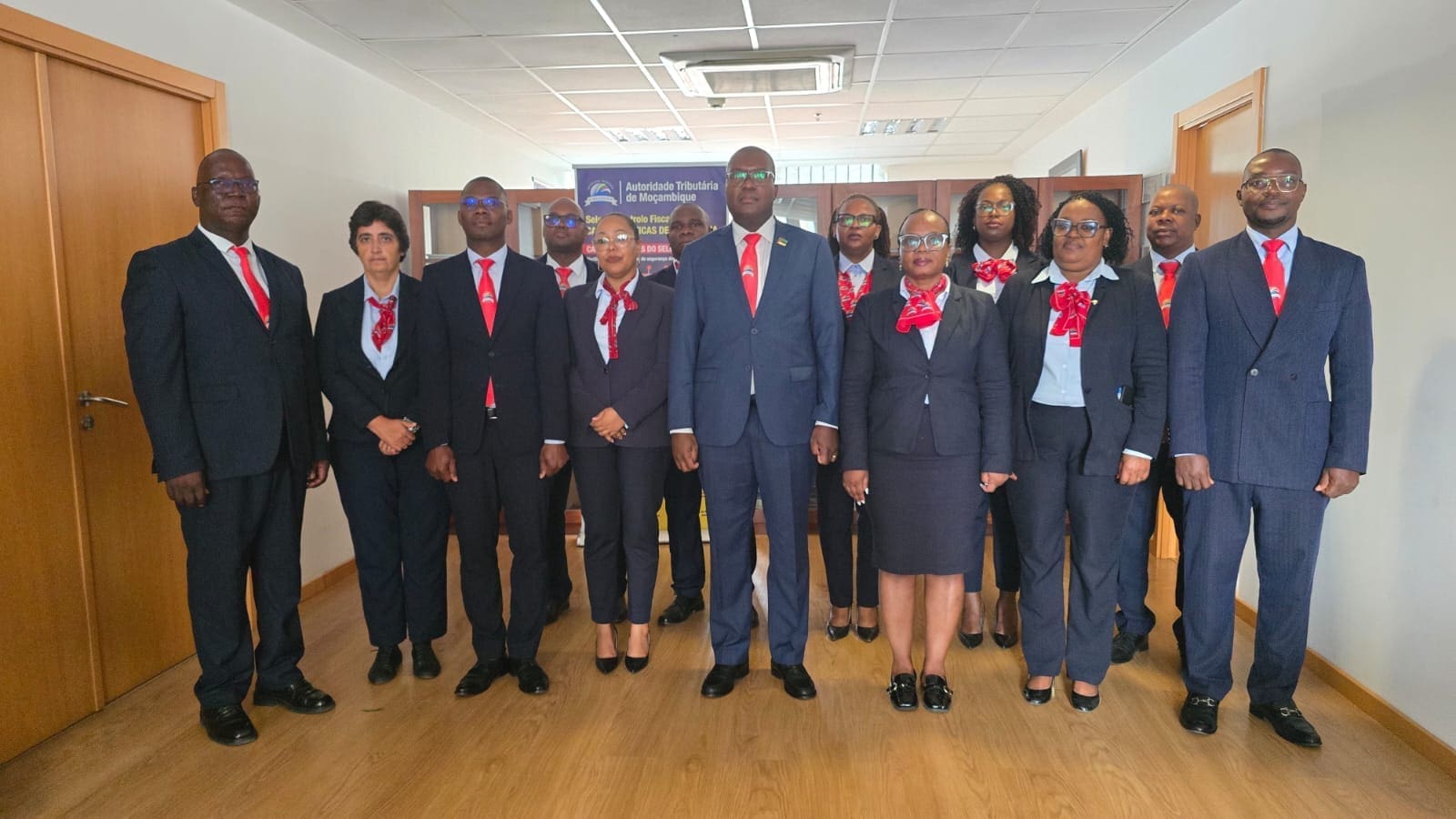 Autoridade Tributária empossa novos directores para reforçar a cobrança de receitas em Maputo 