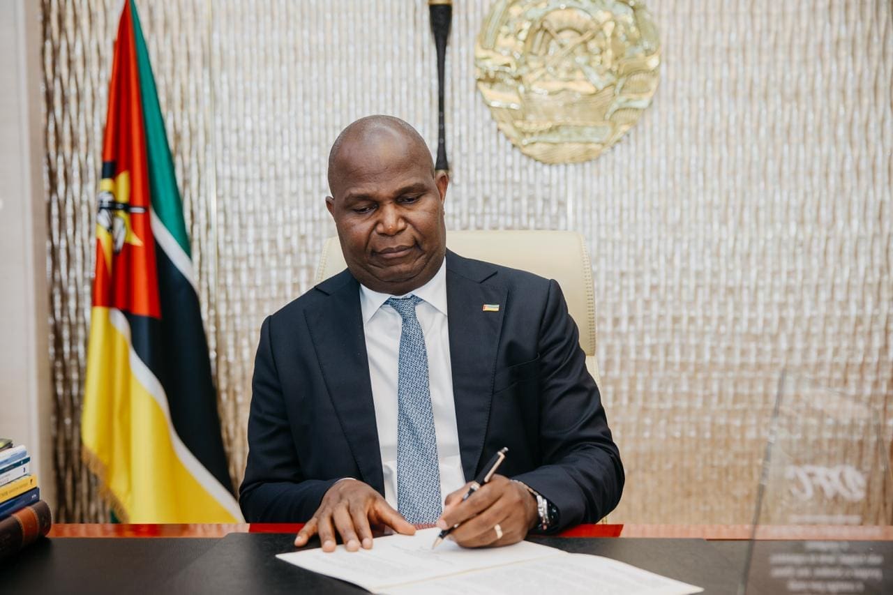Daniel Chapo nomeia Mukhtar Abdulcarimo para o cargo de embaixador na Arábia Saudita 